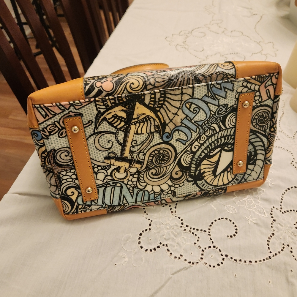Disney Cruise Fantasy Inaugural Dooney and Bourke💕 - Picture 6 of 16